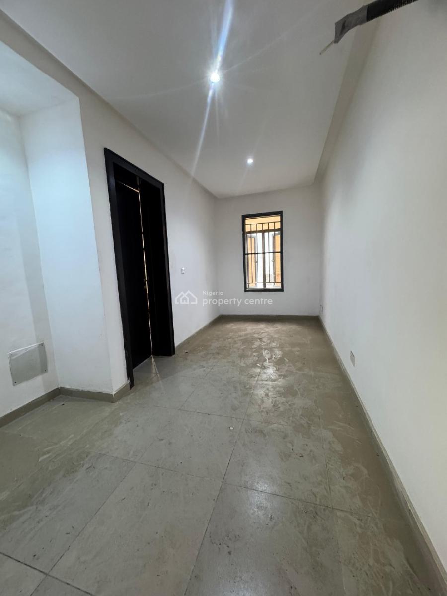 Well Bult Exquisite 4 Bedroom Terrace Duplex I with Bq, Located in a Serene, Beautiful and Secured Estate in Chevron, Lekki, Lagos, Terraced Duplex for Sale