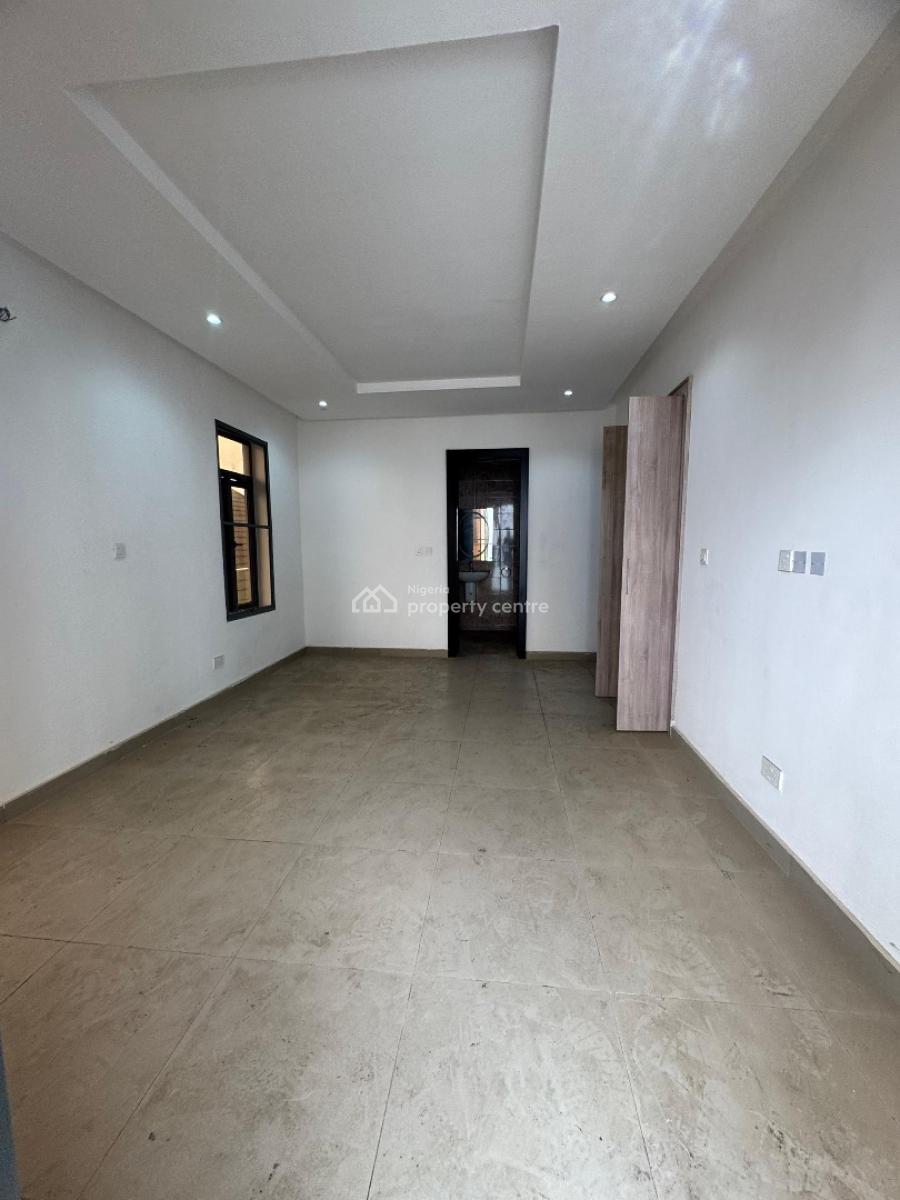 Well Bult Exquisite 4 Bedroom Terrace Duplex I with Bq, Located in a Serene, Beautiful and Secured Estate in Chevron, Lekki, Lagos, Terraced Duplex for Sale