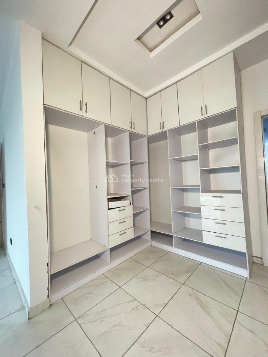 Spacious 5 Bedroom Fully Detached Duplex with Bq, Osapa, Lekki, Lagos, Detached Duplex for Sale