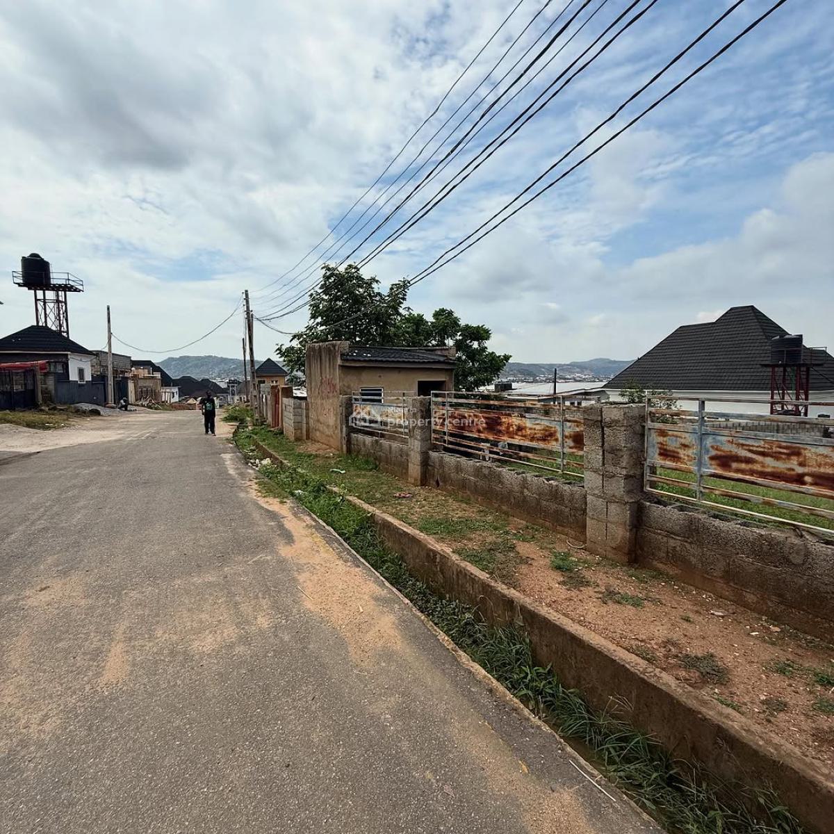 Residential Plot Buildable and Livable Sized 600sqm, Works and Housing 3rd Avenue, Gwarinpa, Abuja, Residential Land for Sale