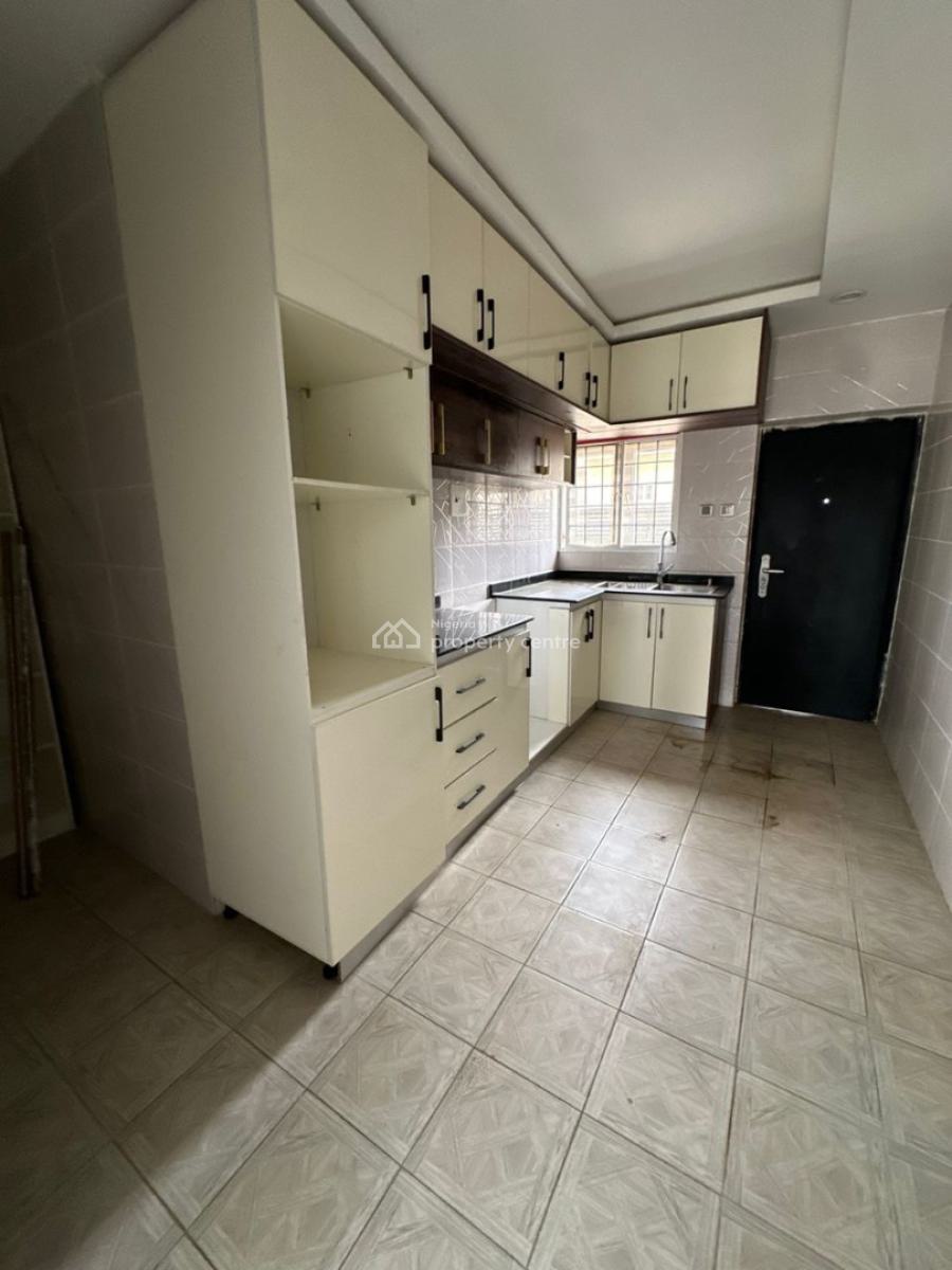 4 Bedroom Terrace Duplex with Bq, Gilmore, Jahi, Abuja, Terraced Duplex for Sale