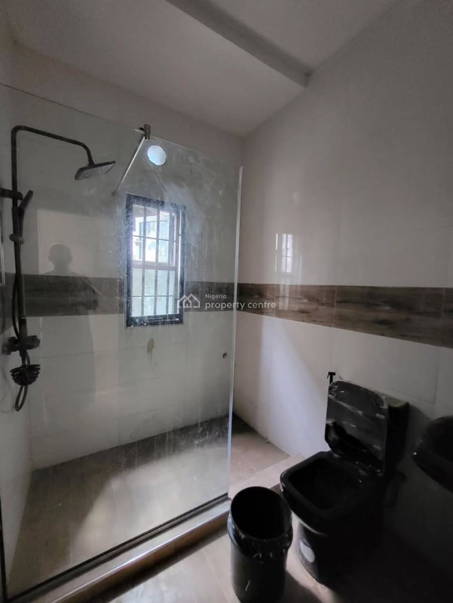 Newly Built 4 Bedroom Terrace Duplex with Bq, 3 Living Rooms, Guzape District, Abuja, Terraced Duplex for Sale