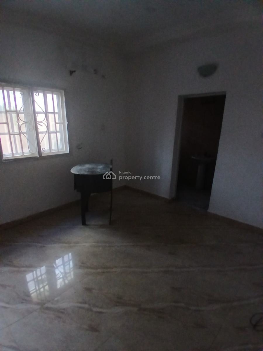 Renovated 3 Bedroom Flat, Guzape District, Abuja, Flat / Apartment for Rent
