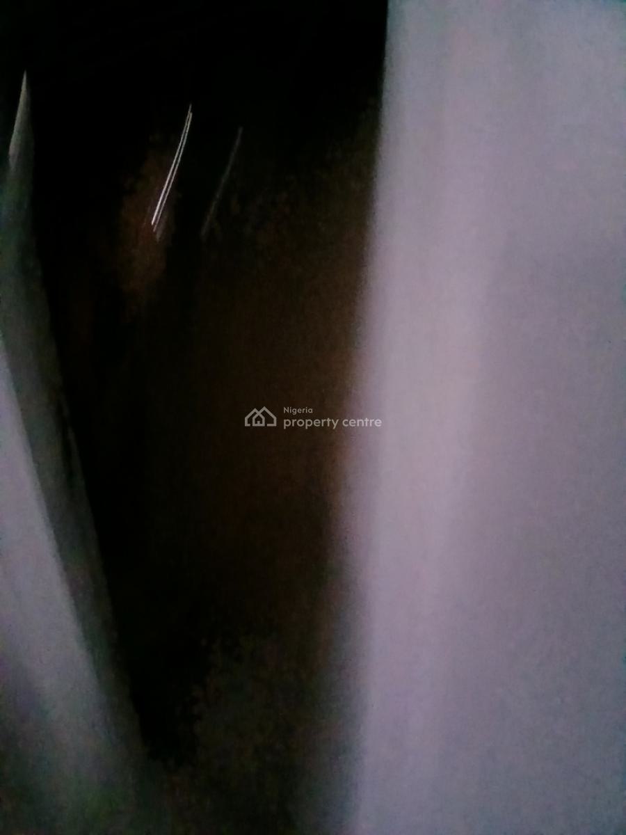 Renovated 3 Bedroom Flat, Guzape District, Abuja, Flat / Apartment for Rent