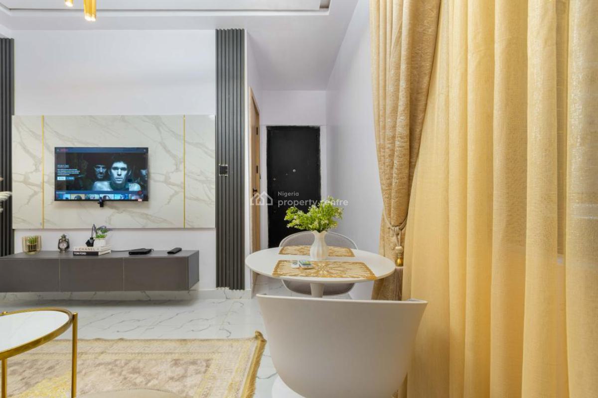 Fully Furnished 1 Bedroom Apartment, Ologolo, Lekki, Lagos, Flat / Apartment for Rent