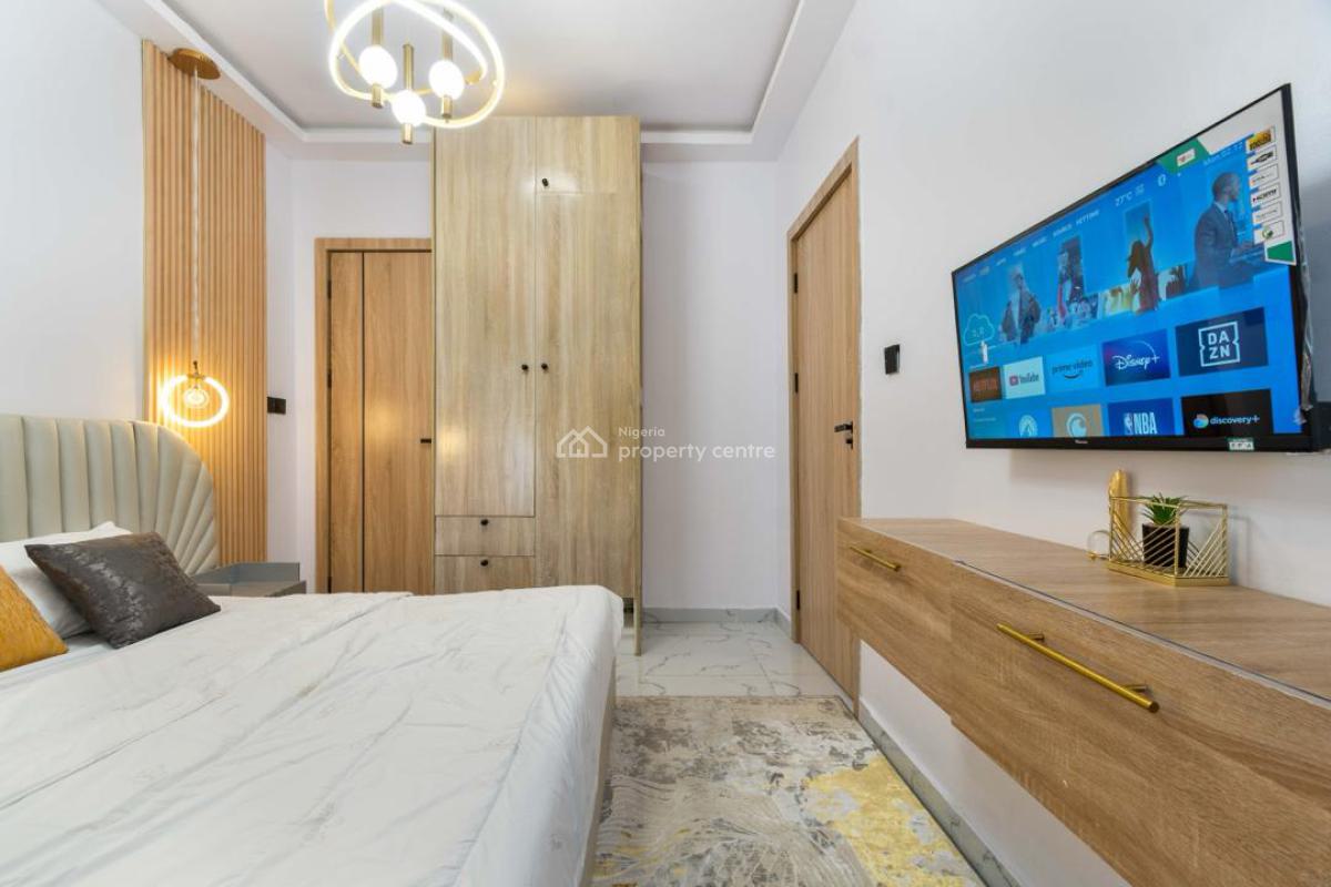 Fully Furnished 1 Bedroom Apartment, Ologolo, Lekki, Lagos, Flat / Apartment for Rent