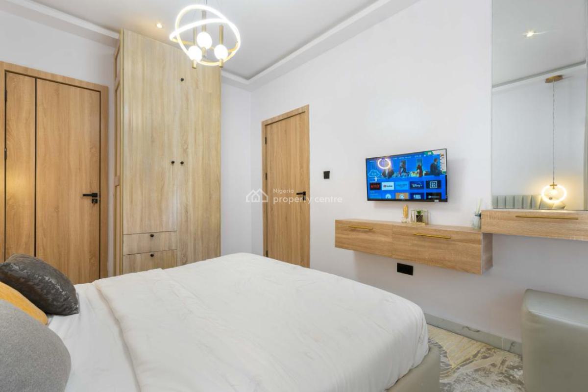 Fully Furnished 1 Bedroom Apartment, Ologolo, Lekki, Lagos, Flat / Apartment for Rent