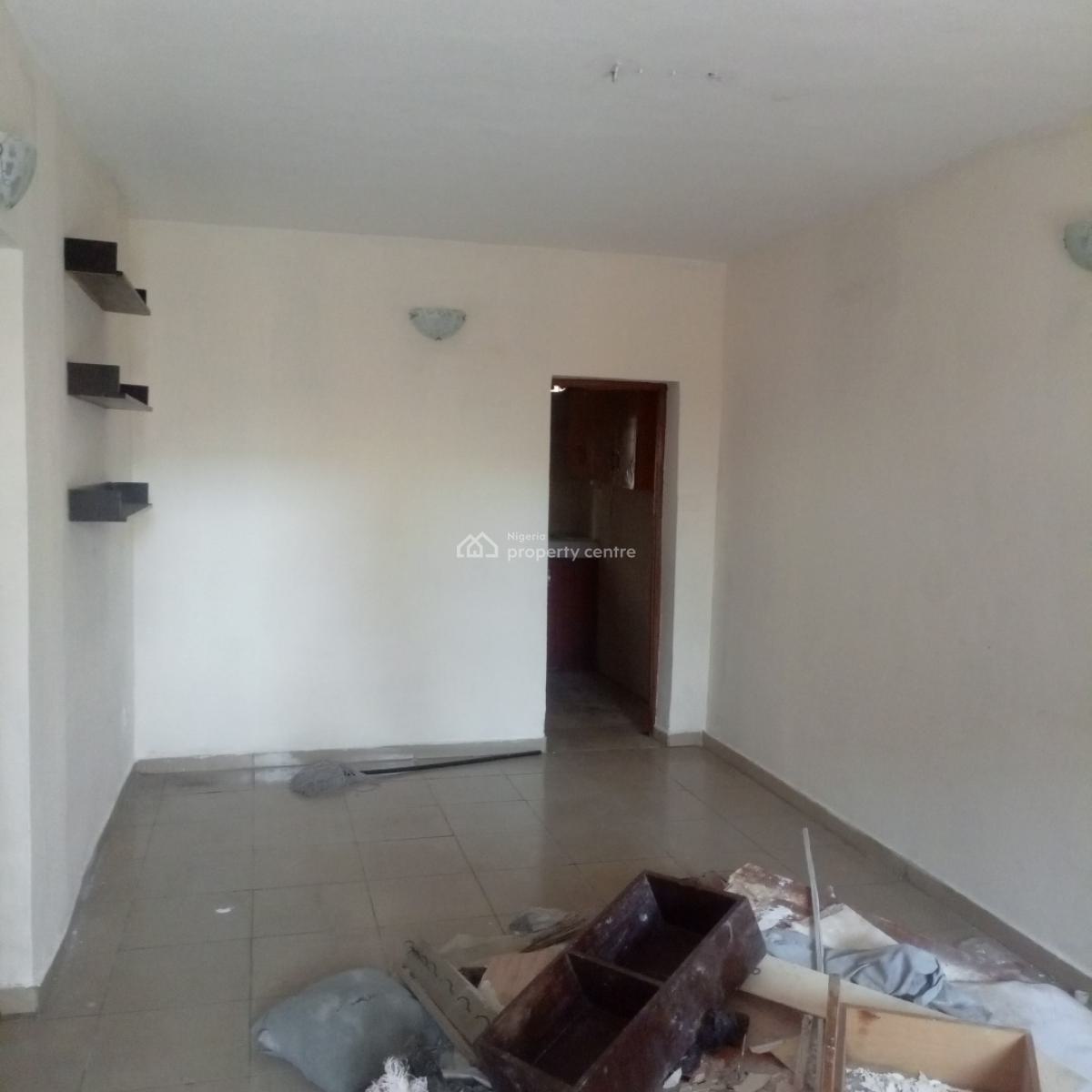 Nice and Spacious 3bedroom Flat in Surulere, Off Adelabu Road Surulere Lagos, Adelabu, Surulere, Lagos, Flat / Apartment for Rent