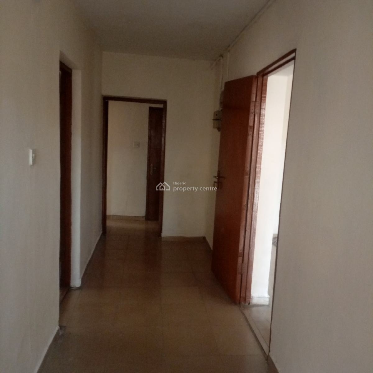 Nice and Spacious 3bedroom Flat in Surulere, Off Adelabu Road Surulere Lagos, Adelabu, Surulere, Lagos, Flat / Apartment for Rent