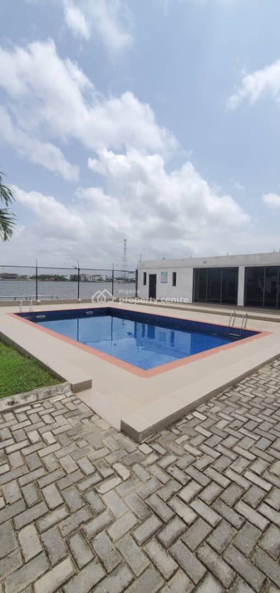 Waterfront Service 4bed Terrace with Bq ,pool &gym in Lekki Phase 1, Lekki Phase 1,lekki ,lagos ,nigeria, Lekki Phase 1, Lekki, Lagos, Terraced Duplex for Rent