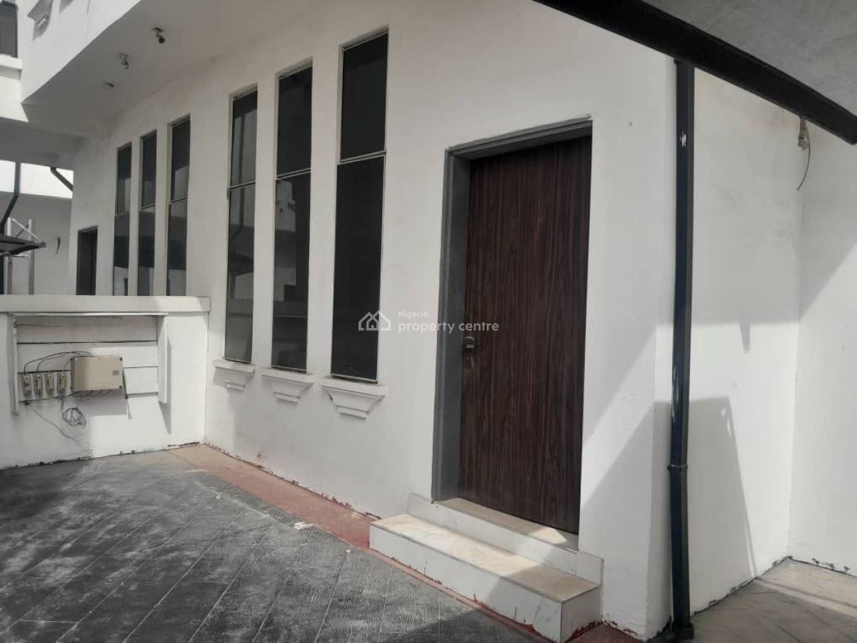 Tastefully Built Semi Detached Self Serviced Duplex with Bq in Chevror, Chevron ,lekki ,lagos ,nigeria, Lekki, Lagos, Semi-detached Duplex for Rent