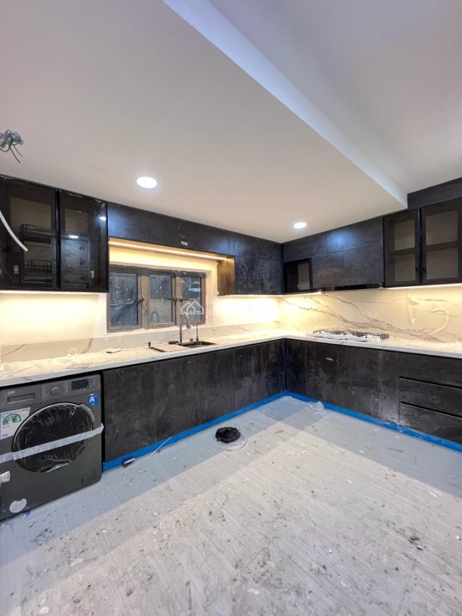 Contemporary 3 Bedroom Apartment with Swimming Pool, Gym and Elevator, Ikate, Lekki, Lagos, Flat / Apartment for Sale