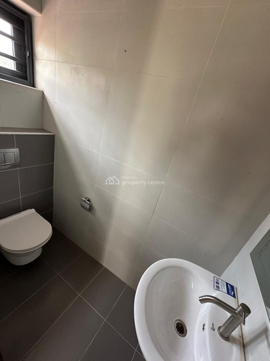 Newly Built 5 Beds Fully Detached Duplex Penthouse  with a Room Bq, Onireke Gra, Dugbe (onireke), Ibadan North-west, Oyo, Detached Duplex for Sale