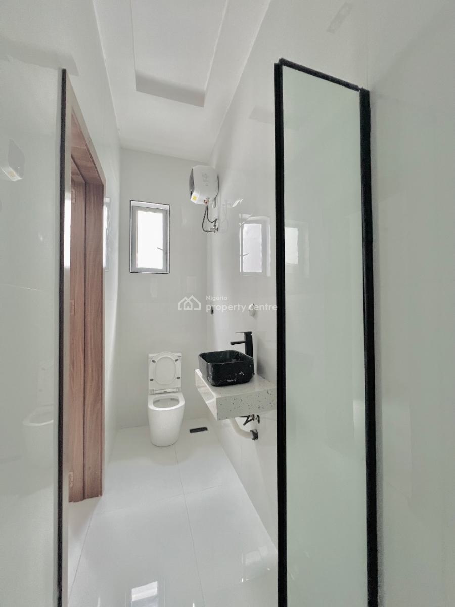 Experience The Beauty of Outdoor Living!, Ajah, Lagos, House for Sale