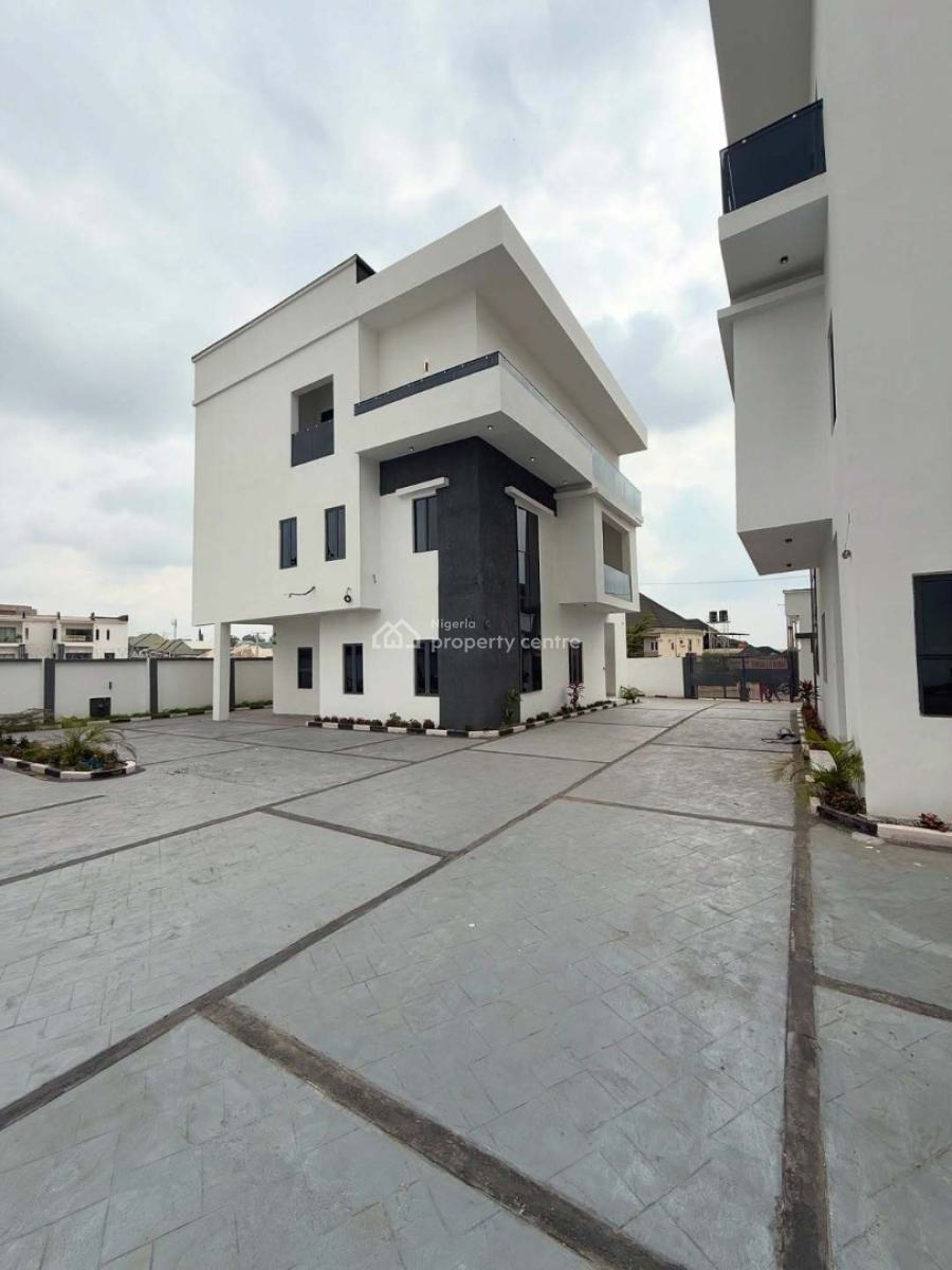4-bedroom Detached Duplex, Guzape District, Abuja, Detached Duplex for Sale