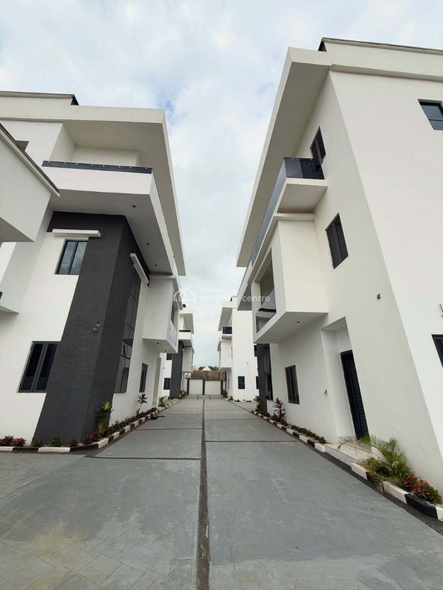 4-bedroom Detached Duplex, Guzape District, Abuja, Detached Duplex for Sale