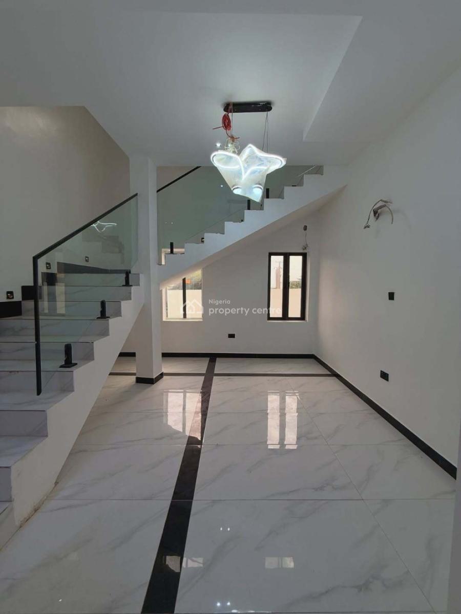 4-bedroom Detached Duplex, Guzape District, Abuja, Detached Duplex for Sale