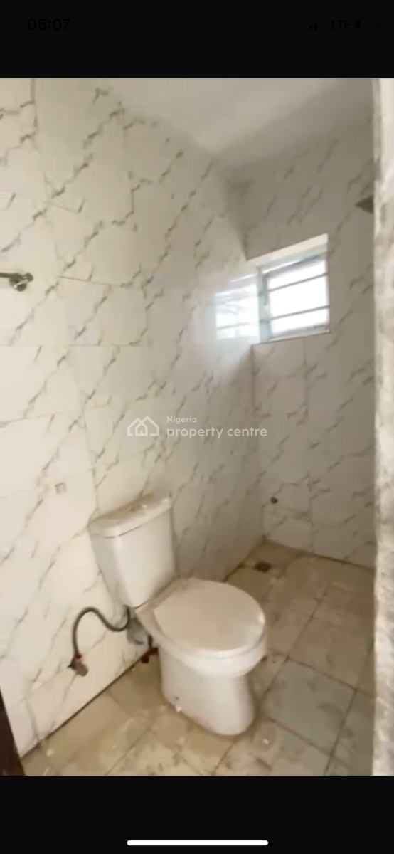 Brand New Spacious 2 Bedroom, 1st,2nd&gtound Floor Available (in Esta), Dawaki Extention, Dawaki, Gwarinpa, Abuja, Flat / Apartment for Rent