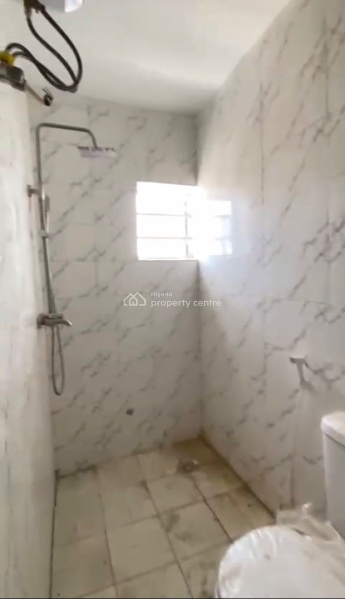 Brand New Spacious 2 Bedroom, 1st,2nd&gtound Floor Available (in Esta), Dawaki Extention, Dawaki, Gwarinpa, Abuja, Flat / Apartment for Rent