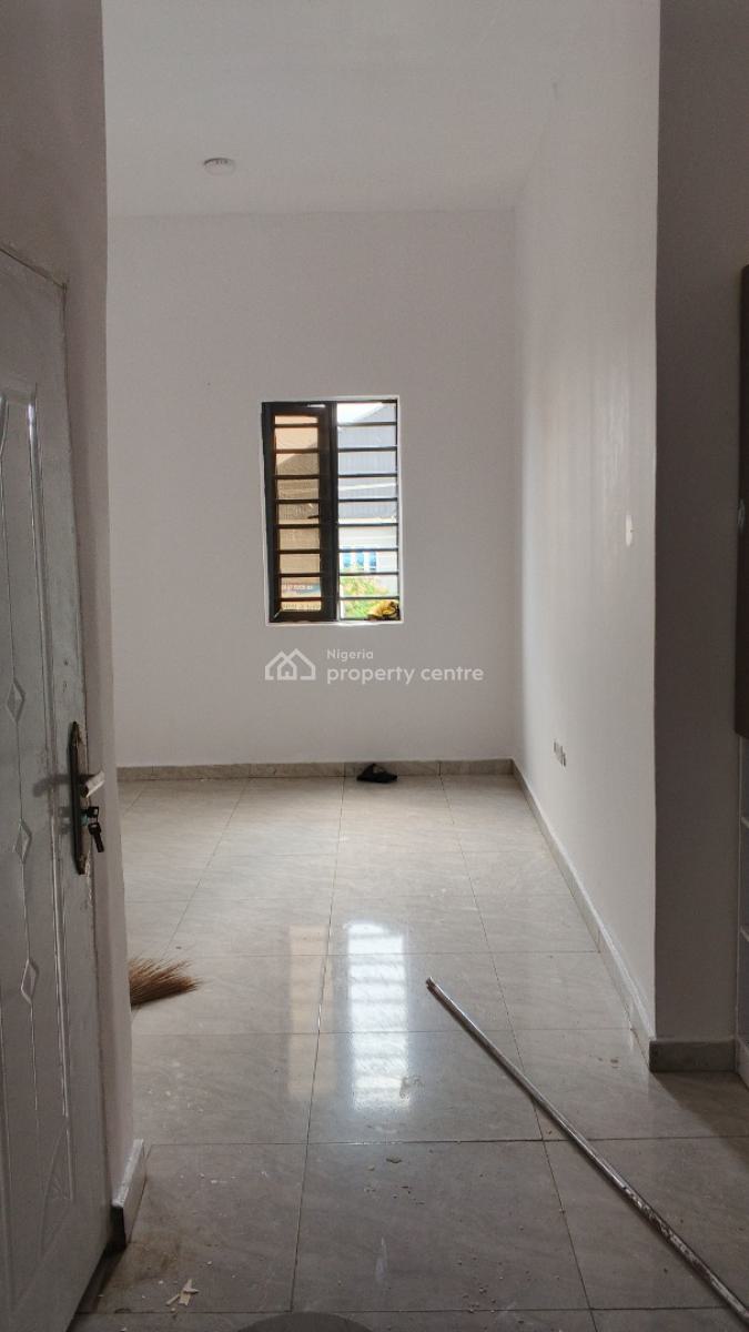 Luxury 1 Bedroom Flat, Along White Sand Estate Ologolo, Ologolo, Lekki, Lagos, Mini Flat (room and Parlour) for Rent