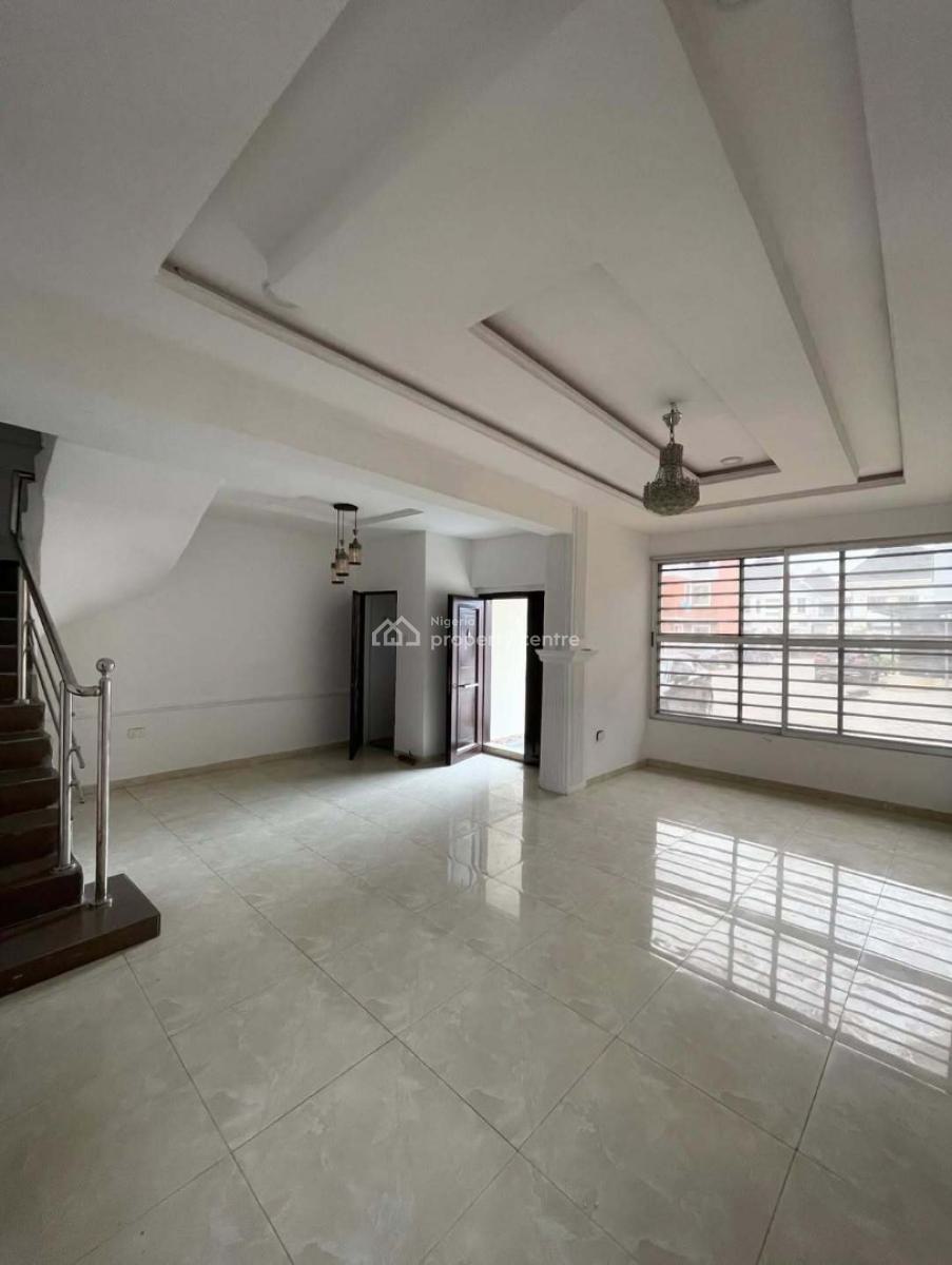 4 Bedroom Terraced Duplex, Osapa, Lekki, Lagos, Terraced Duplex for Rent