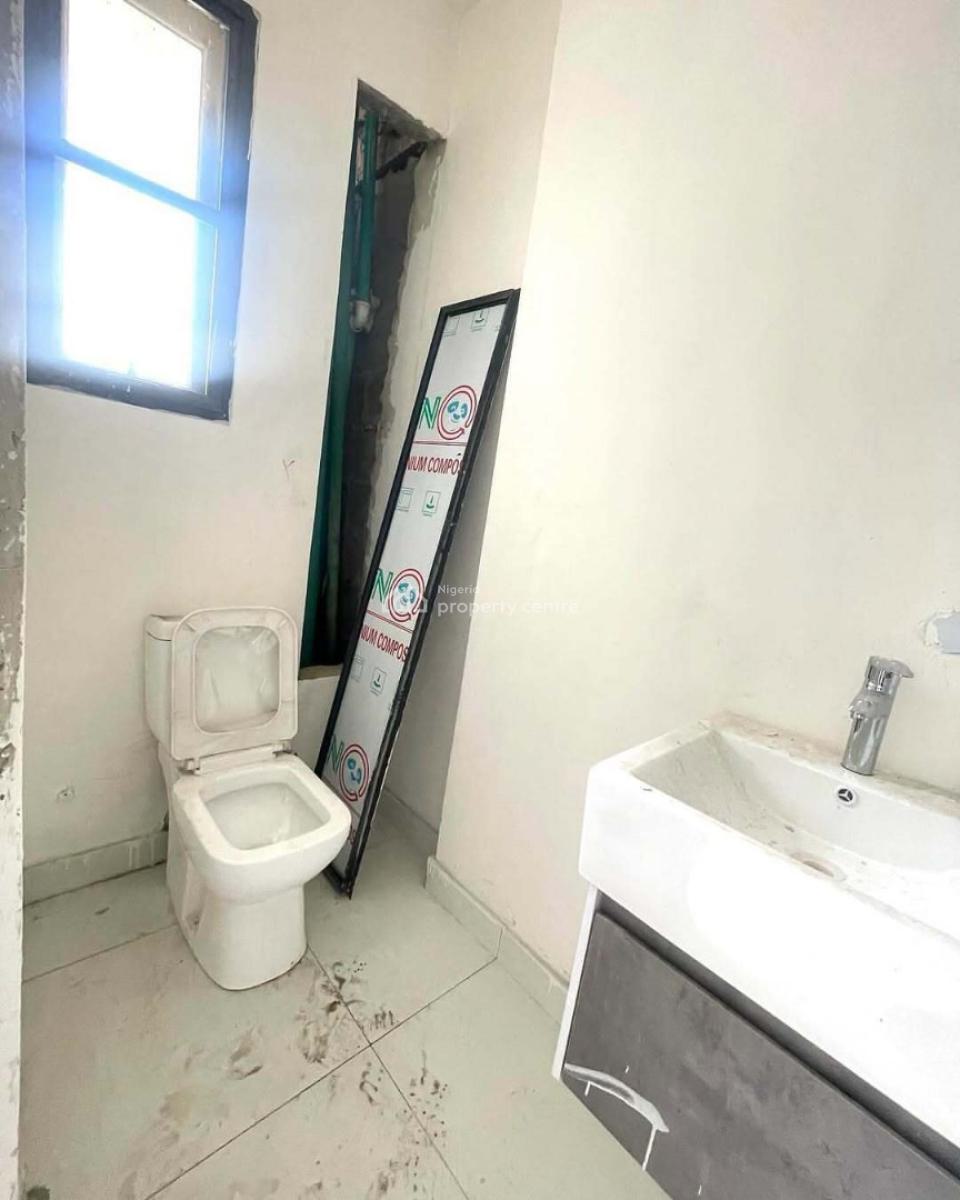 Brand New 2 Bedroom Maisonette, Lekki Phase 1, Lekki, Lagos, Flat / Apartment for Rent