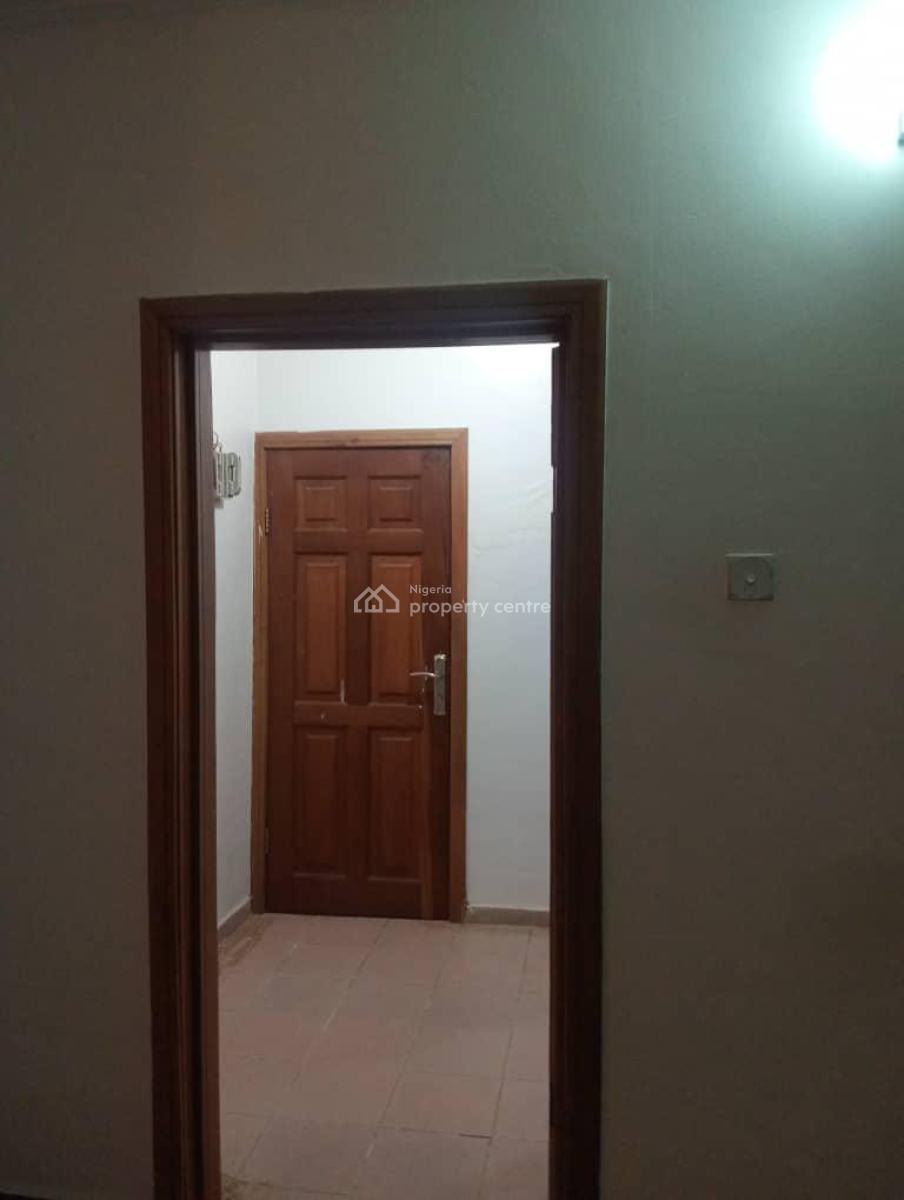 Spacious 2bedrooms Flat, Lekki Phase 1, Lekki, Lagos, Flat / Apartment for Rent