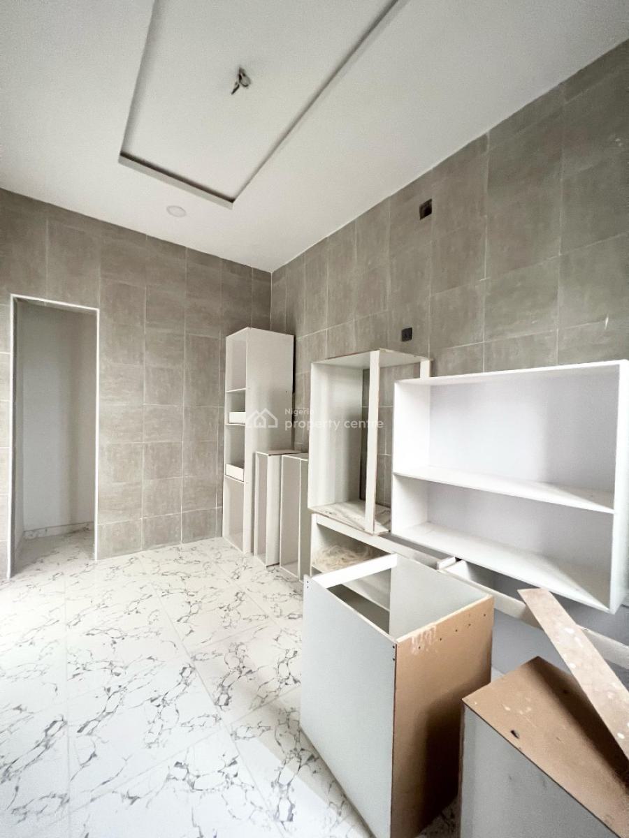Luxury 3-bedroom Duplex with Excellent Facilities, Lekki, Ajah, Lagos, Terraced Duplex for Sale
