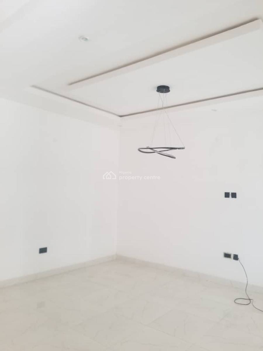Waterfront Studio at Ikate Elegushi, Legacy Street, Ikate Elegushi, Lekki, Lagos, Self Contain (single Rooms) for Sale