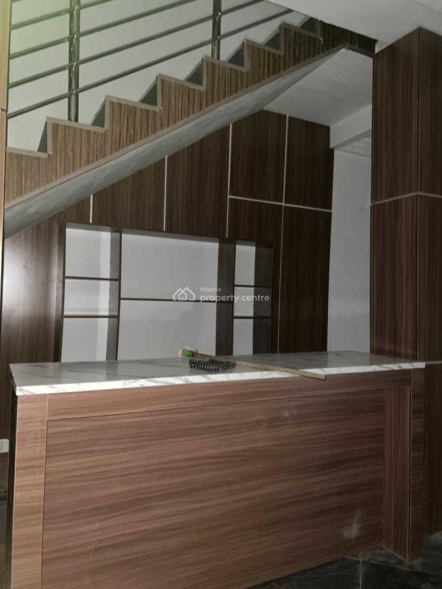 Standard 4-bedroom Terrace Duplex, River Park, Lugbe District, Abuja, Terraced Duplex for Rent