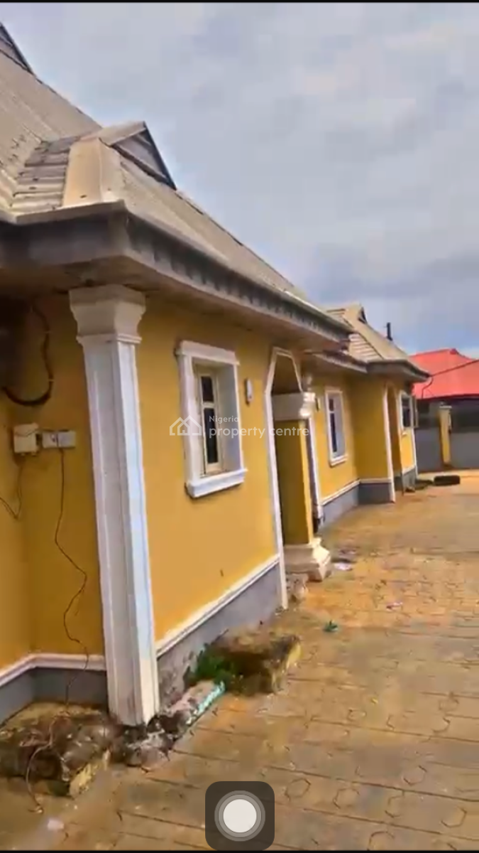 9 Units of Mini Flat, Fenced and Gated on a Full Plot of Land., Igbe-laara, Igbogbo, Ikorodu, Lagos, Block of Flats for Sale