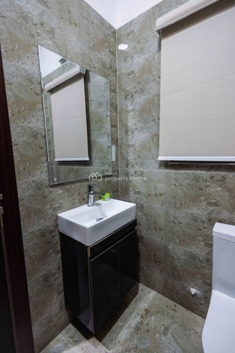 Spacious Massive Luxury 3bedroom Furnish Apartment, Secure Estate Spar Road Ikate Lagos, Lekki, Lagos, Flat / Apartment for Rent