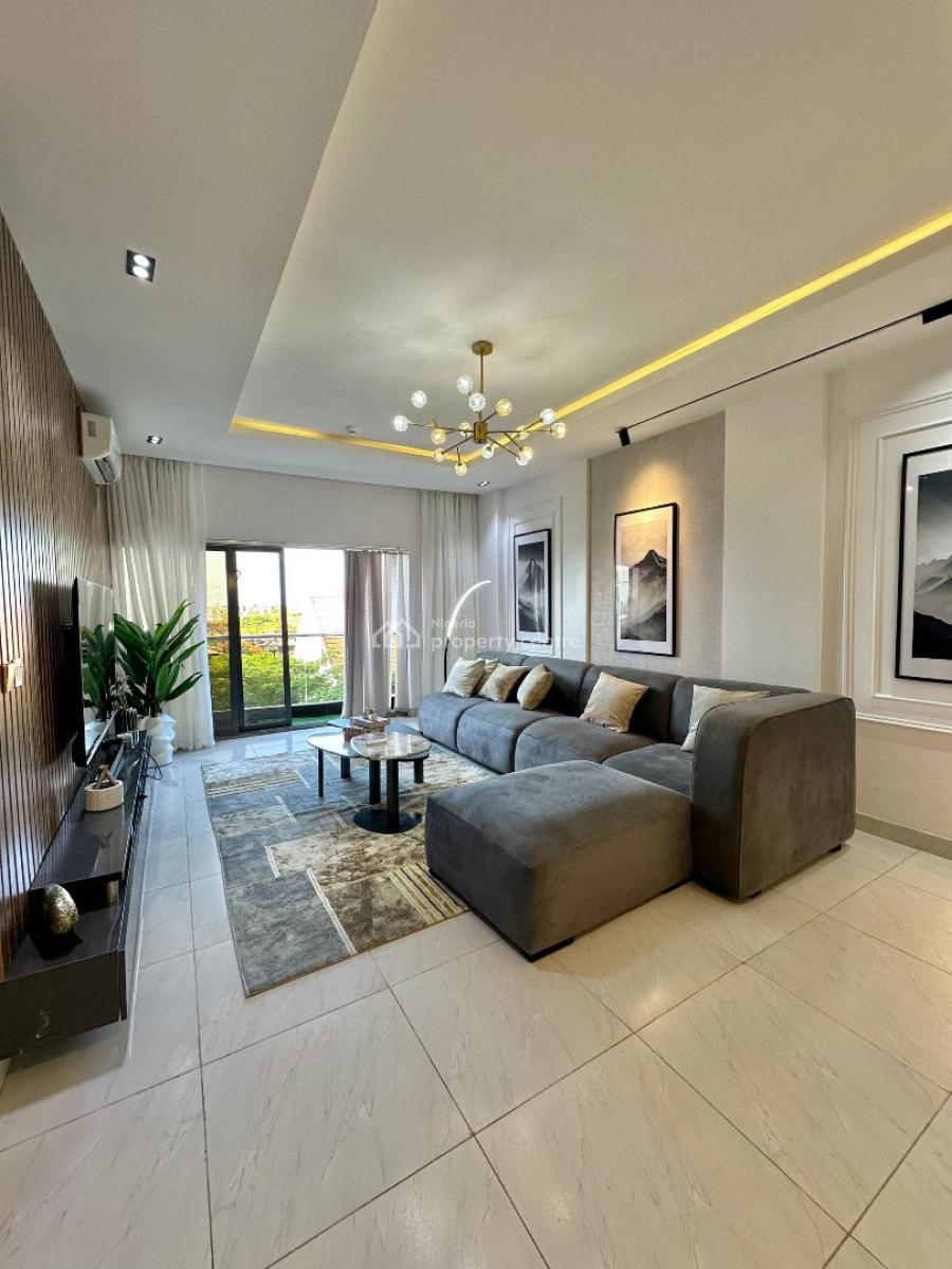 a Luxurious One Bedroom with Two Sitters  Jacuzzi  Massive Swimming Po, Lekki Phase 1, Lekki, Lagos, Flat / Apartment Short Let