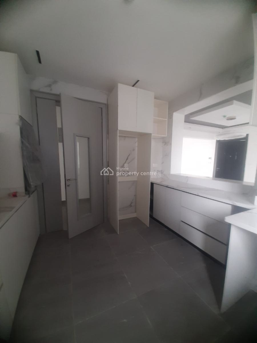 2, Lekki Phase 1, Lekki, Lagos, Flat / Apartment for Rent
