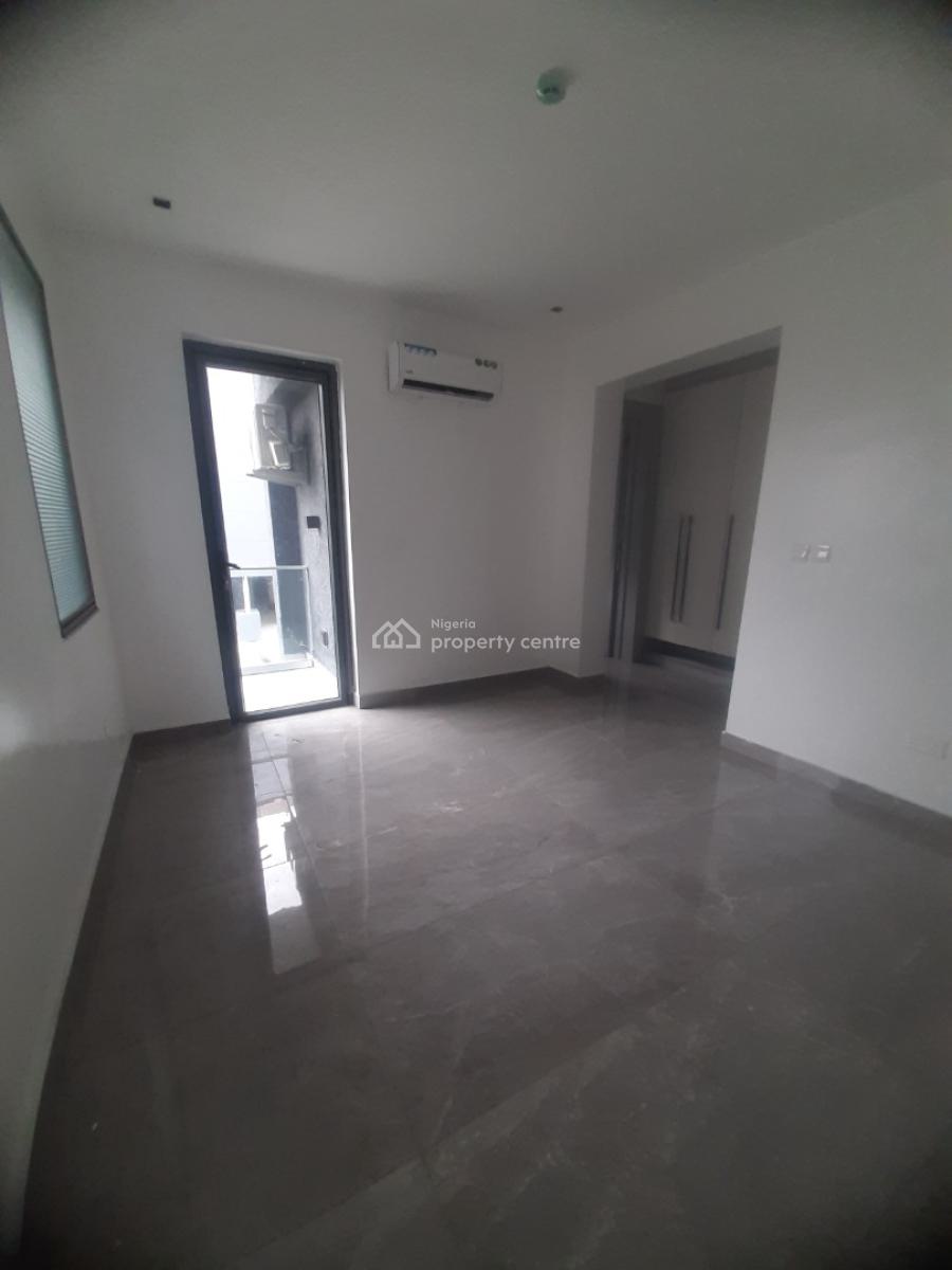 2, Lekki Phase 1, Lekki, Lagos, Flat / Apartment for Rent