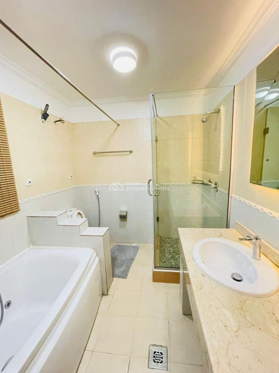 a Standard, Exquisite Serviced 3 Bedroom  Flat, Ikoyi, Lagos, Flat / Apartment for Sale