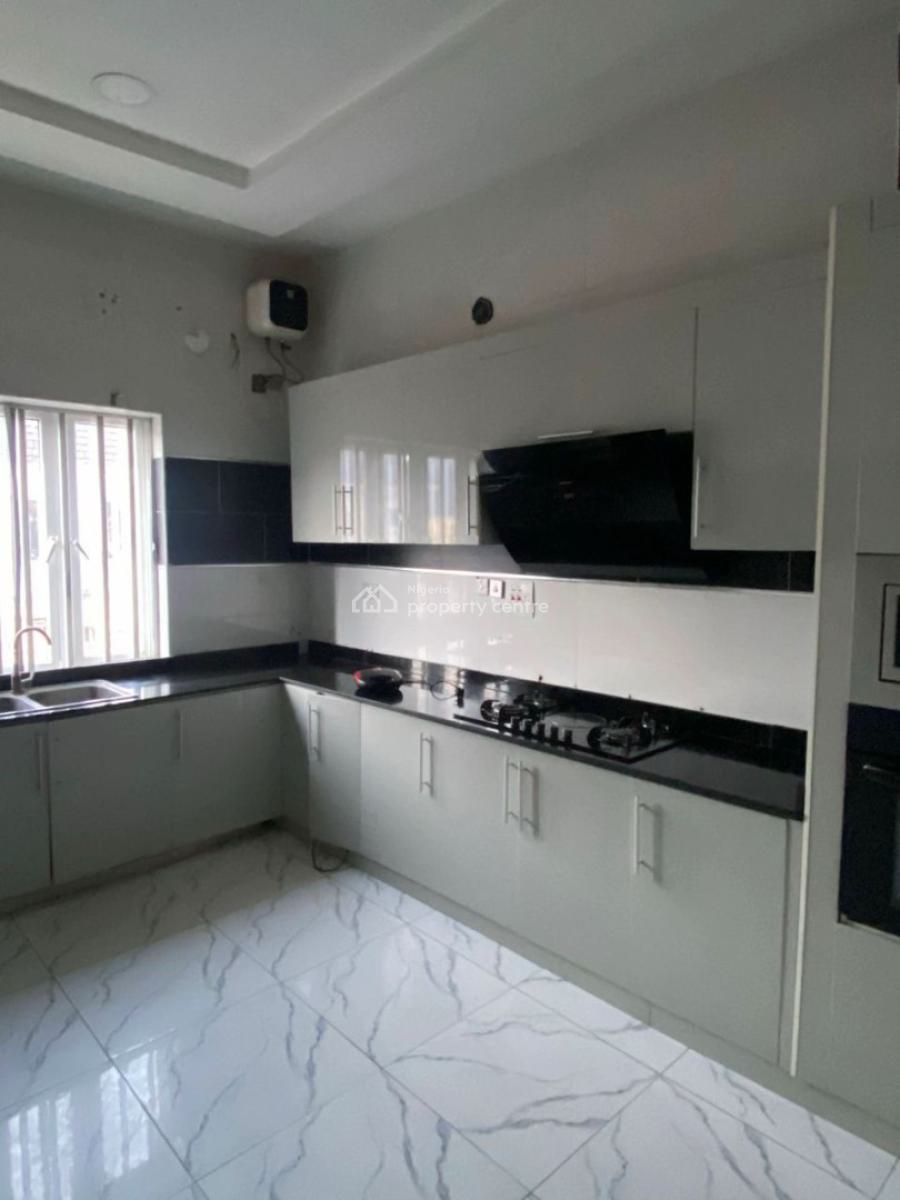 Three Bedroom Aparment, Osapa Lekki, Osapa, Lekki, Lagos, Flat / Apartment for Rent