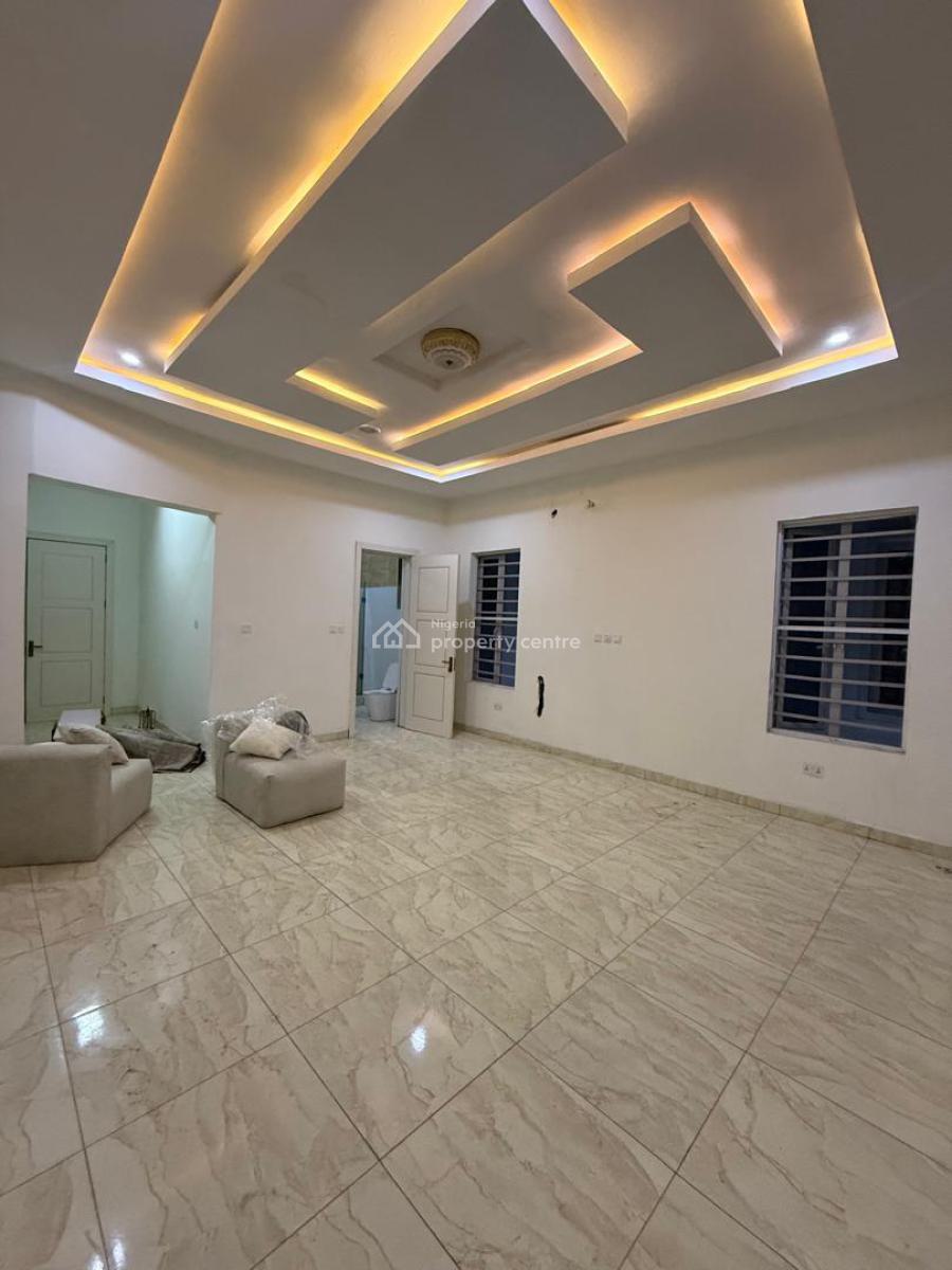 Luxury Masters Bedroom in a Shared Apartment, Oral Extension, Lekki, Lagos, Self Contain (single Rooms) for Rent