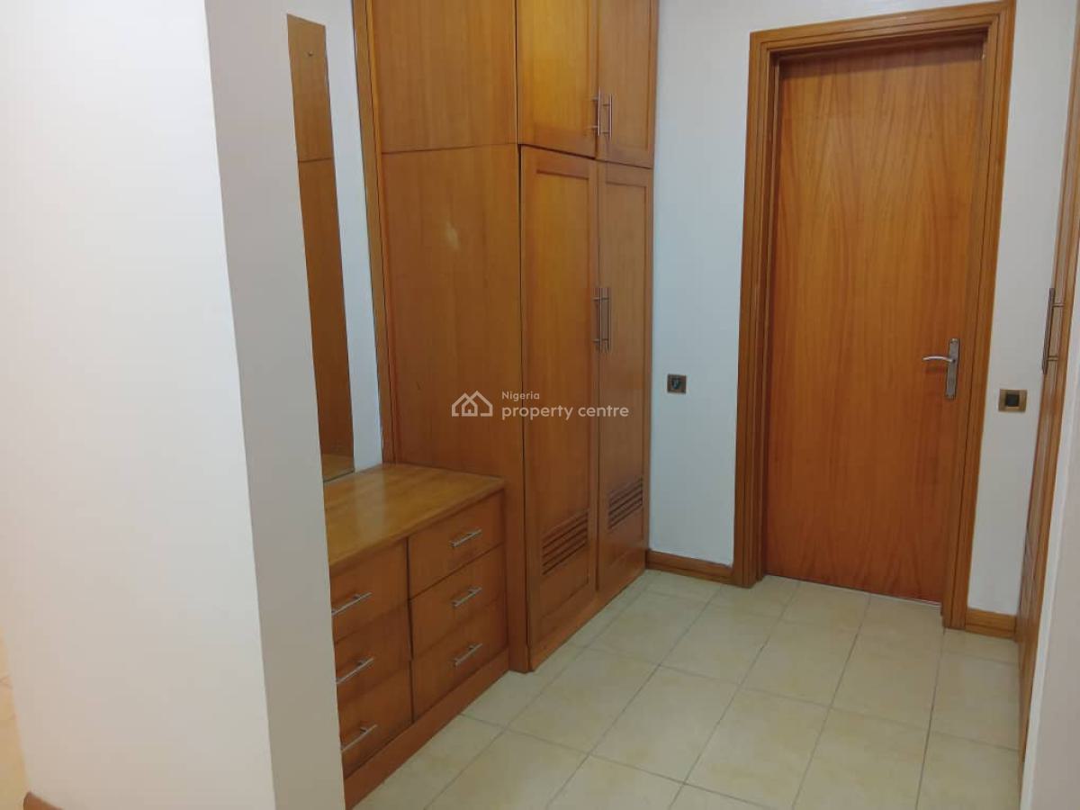 Luxury 3bedrooms, Gerald, Old Ikoyi, Ikoyi, Lagos, Flat / Apartment for Rent