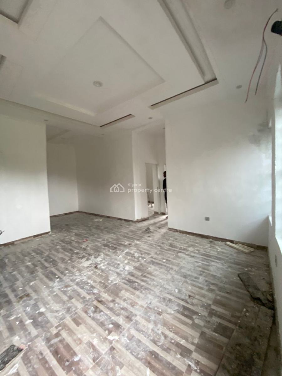 a Well Built 2bedroom Flat, Beach Road Abraham Adesunya, Lekki Phase 2, Lekki, Lagos, Flat / Apartment for Rent