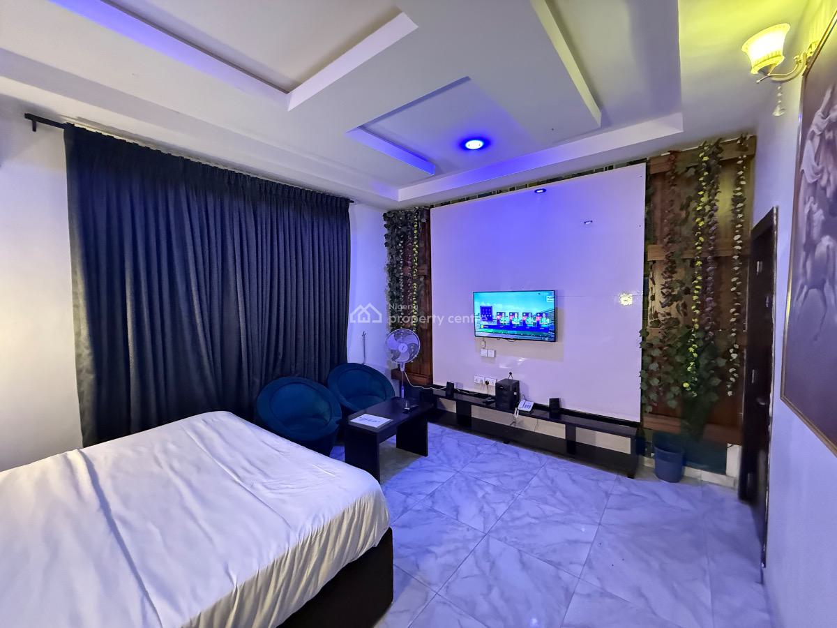 Fully Furnished 6 Rooms Apartment with a Big Lounge, Ikate Elegushi, Lekki, Lagos, Commercial Property for Rent