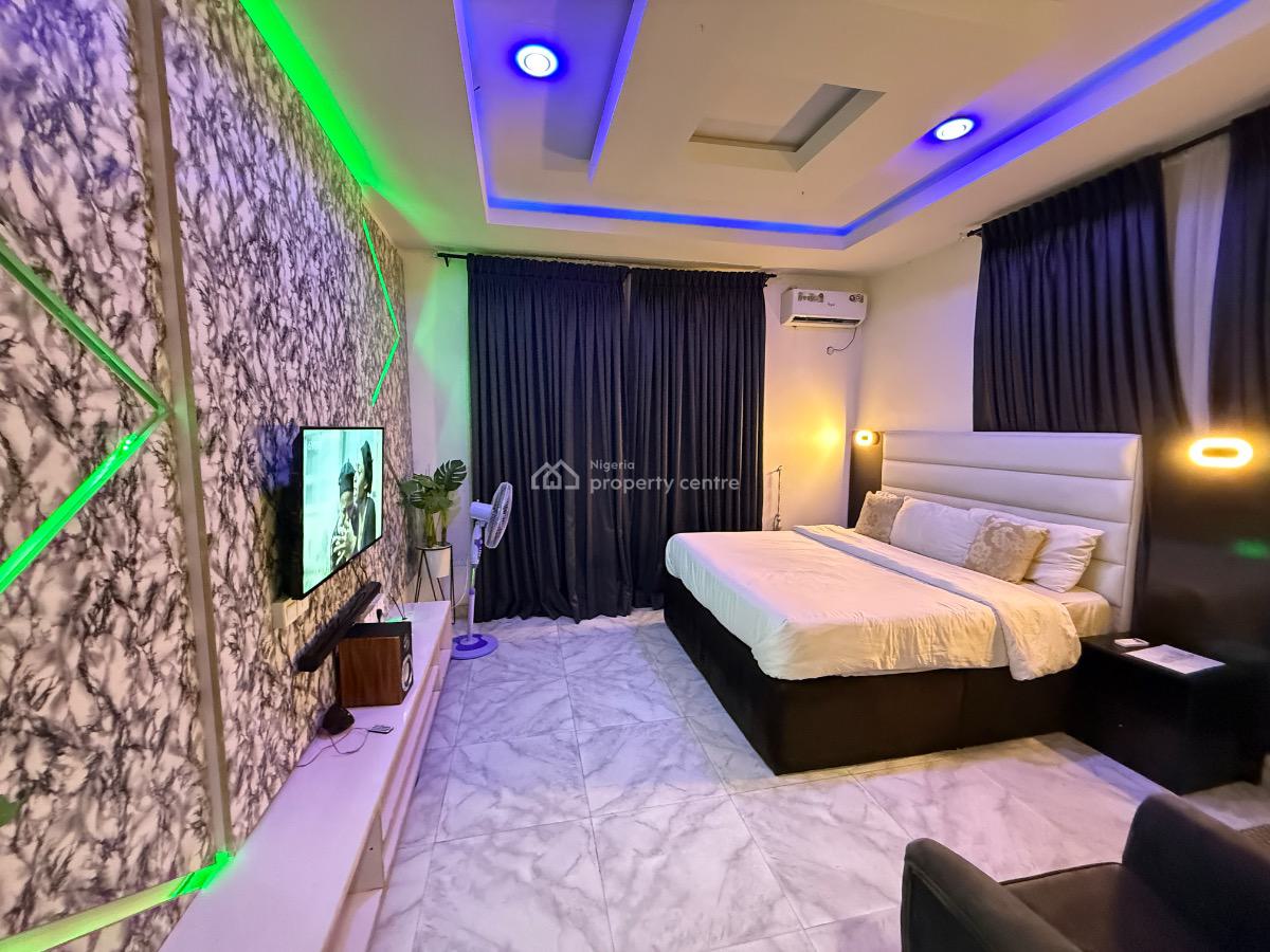 Fully Furnished 6 Rooms Apartment with a Big Lounge, Ikate Elegushi, Lekki, Lagos, Commercial Property for Rent