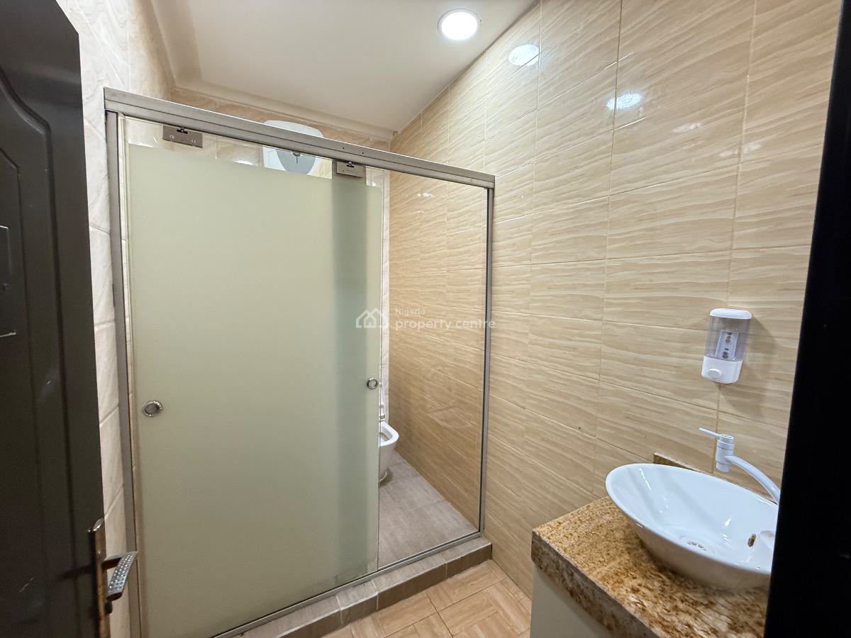 Fully Furnished 6 Rooms Apartment with a Big Lounge, Ikate Elegushi, Lekki, Lagos, Commercial Property for Rent