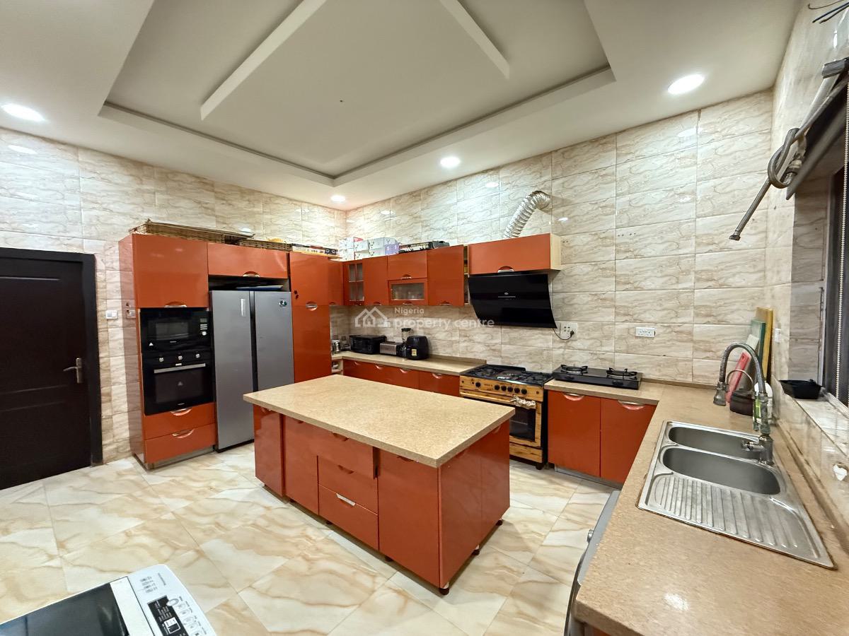 Fully Furnished 6 Rooms Apartment with a Big Lounge, Ikate Elegushi, Lekki, Lagos, Commercial Property for Rent