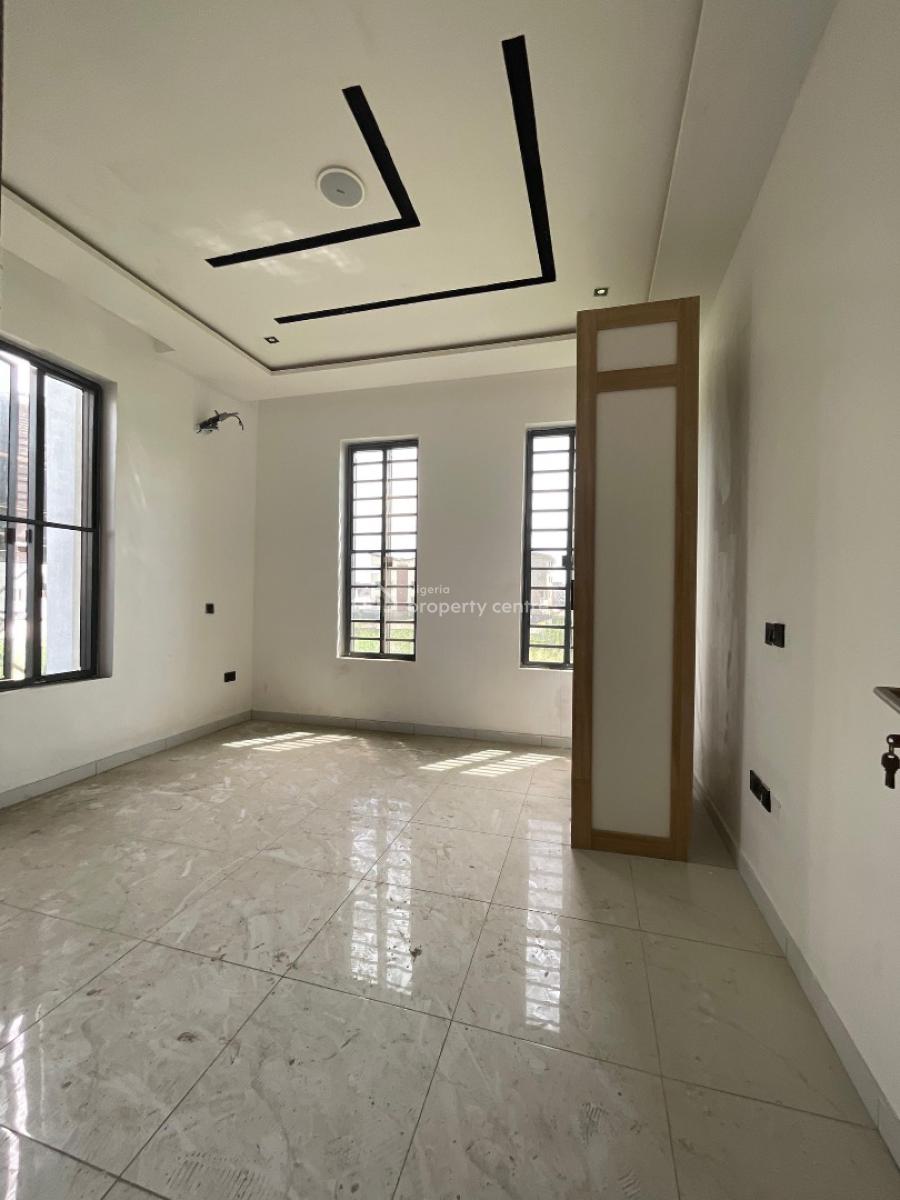 Expansive 3 Bedroom Apartment with Pool, Elevator Suitable for Airbnb, Ikate Elegushi, Lekki, Lagos, Flat / Apartment for Sale