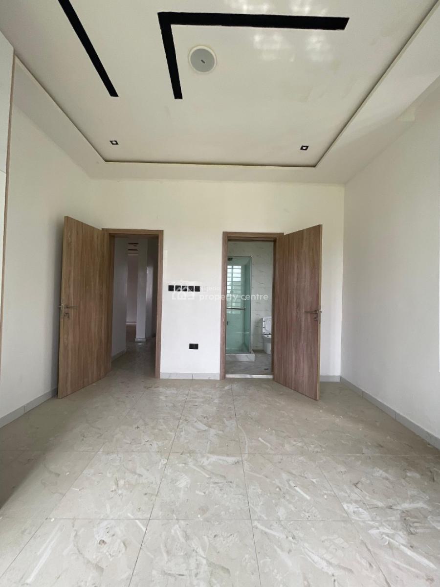 Expansive 3 Bedroom Apartment with Pool, Elevator Suitable for Airbnb, Ikate Elegushi, Lekki, Lagos, Flat / Apartment for Sale