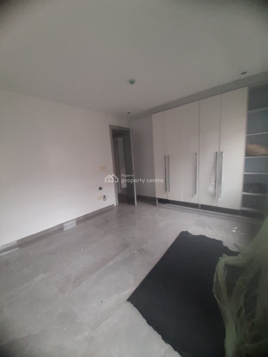 1, Lekki Phase 1, Lekki, Lagos, Mini Flat (room and Parlour) for Rent