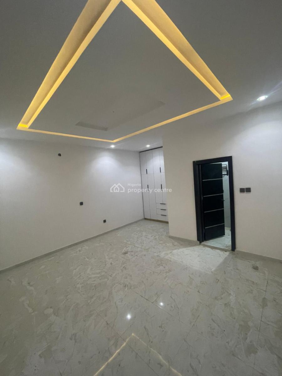 4 Bedroom Terrace Duplex in a Very Secured Estate, Olowora, Magodo, Lagos, Terraced Duplex for Sale