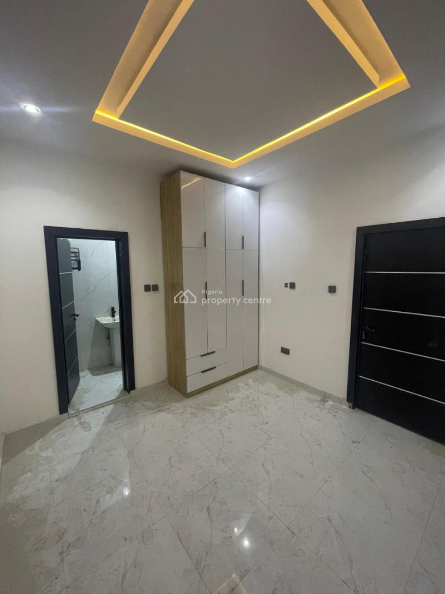 4 Bedroom Terrace Duplex in a Very Secured Estate, Olowora, Magodo, Lagos, Terraced Duplex for Sale