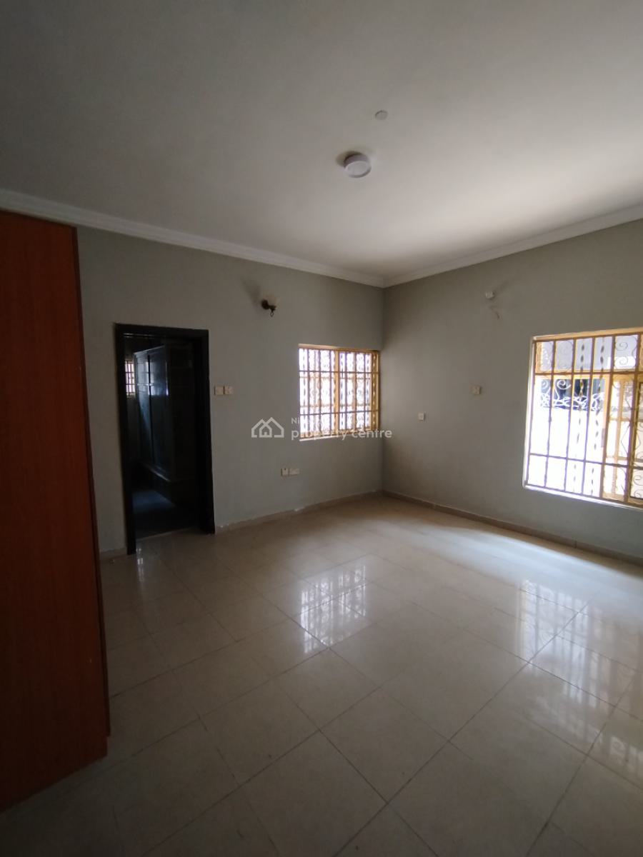 Fully Detached 6-bedroom Duplex with Bq (2yrs Payable), Lekki Phase 1, Lekki, Lagos, Detached Duplex for Rent